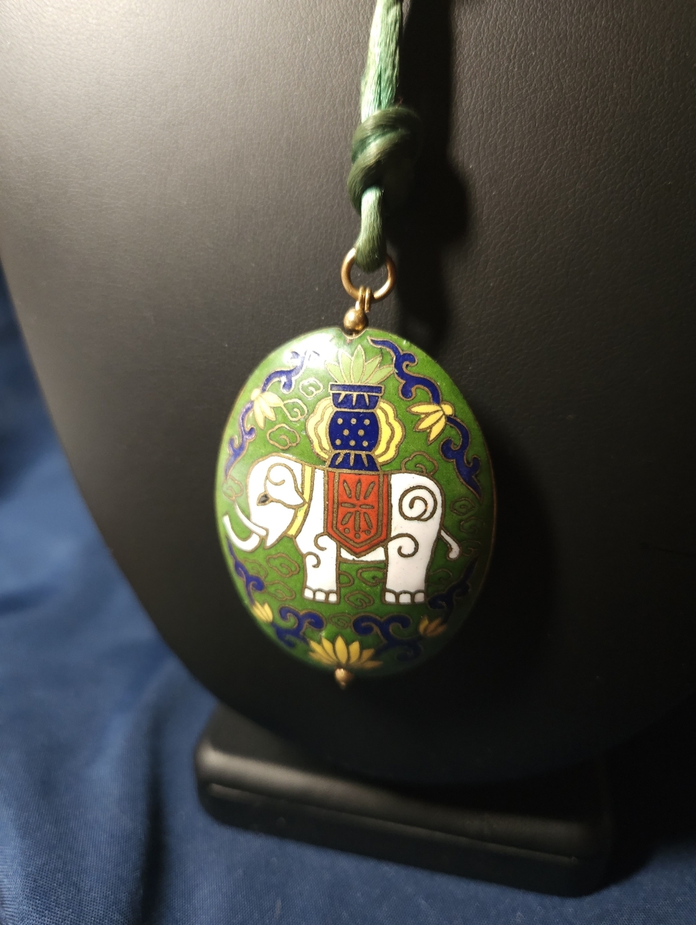 Chinese Cloisonné Enamel Elephant Charm Pendant